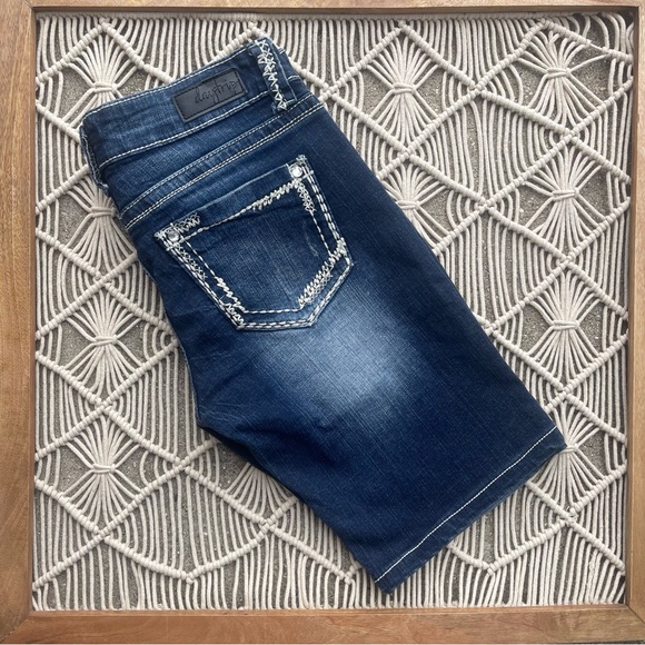 Daytrip Pants - Daytrip Jean Shorts Size 27